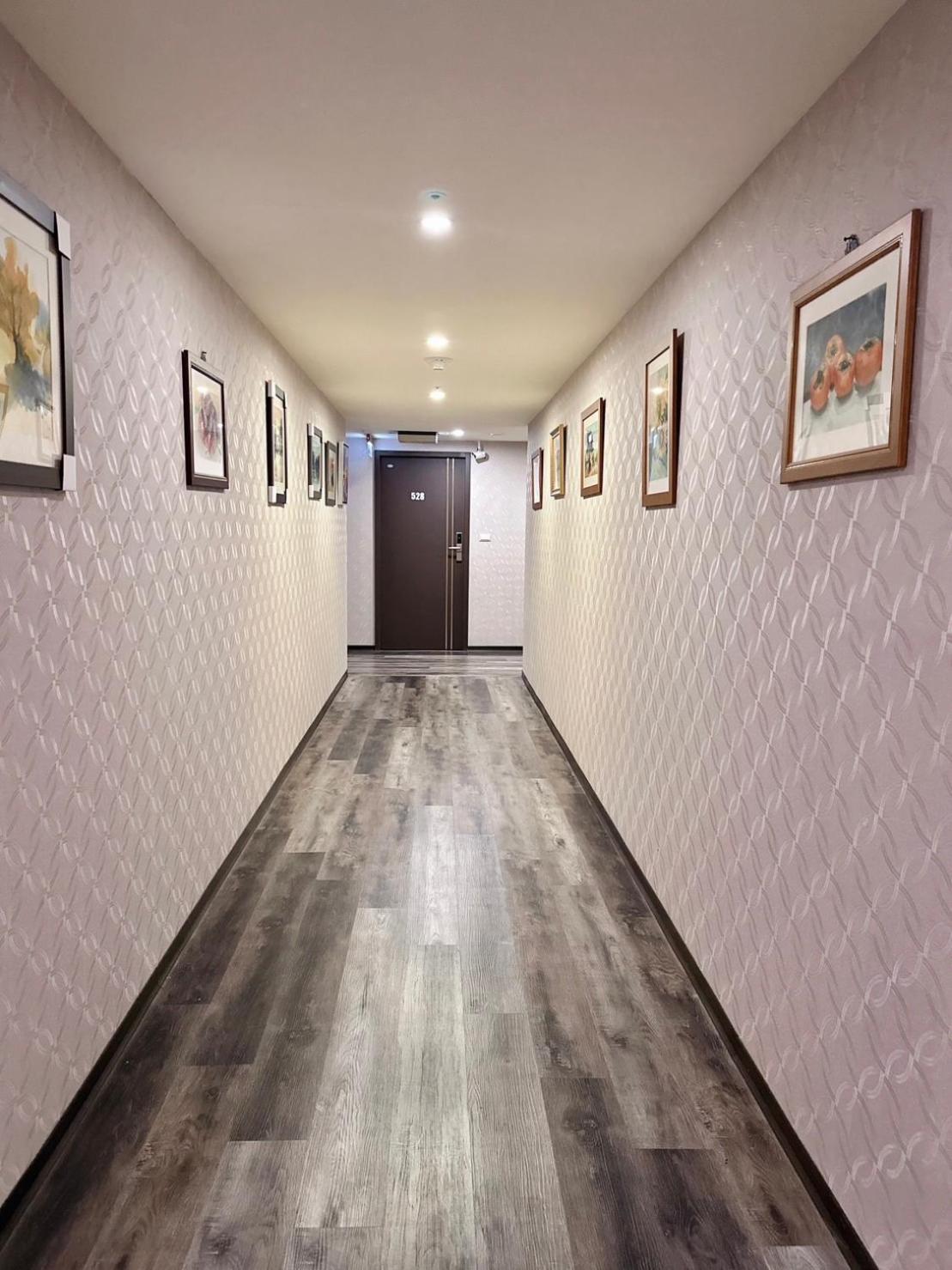 Crystal City Hotel Zhongli Eksteriør billede